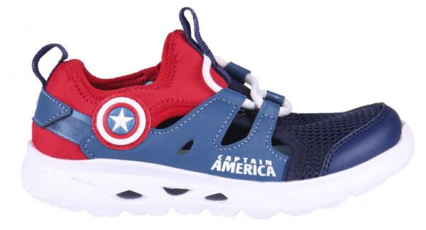 Avengers sommarsko storlek 33
