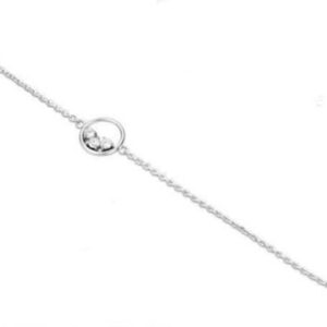 Victoria armband i silverfärg med vita stenar