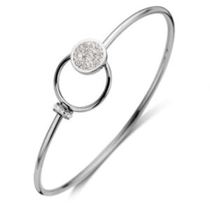 Victoria armband i silverfärg med vita stenar