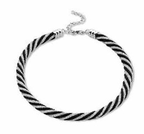 Victoria svartvitt halsband