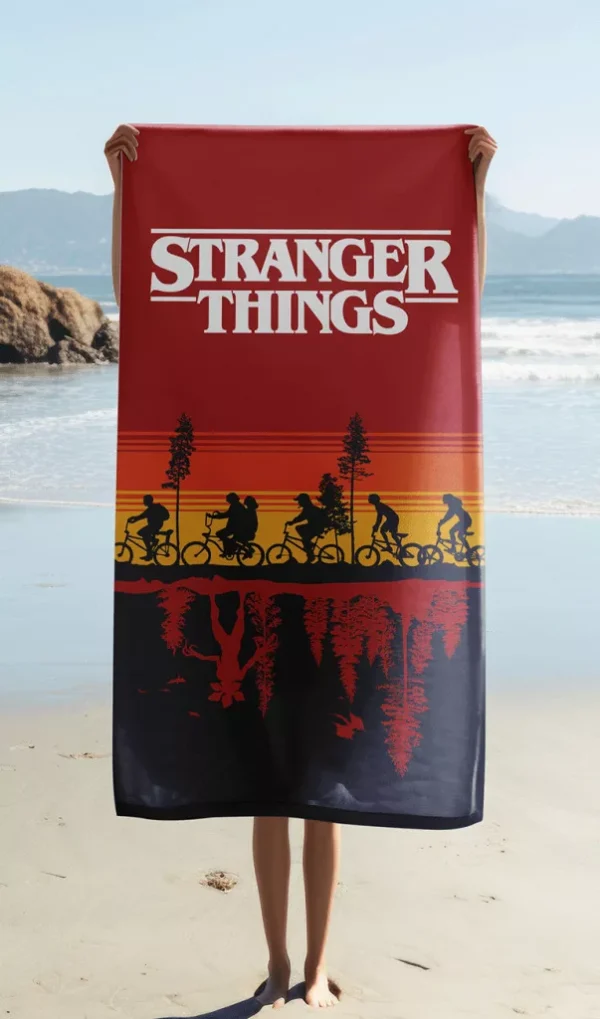 Stranger Things Upside Down badhandduk, strandhandduk 70x140 cm - Bild 2