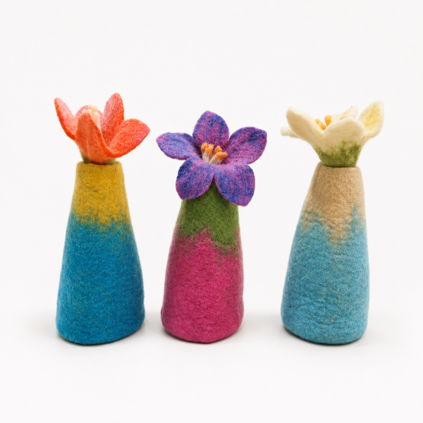 Vaser med filtblommor (3 olika) - 3-pack