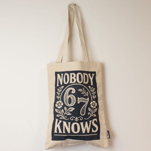 Ikonisk Toni toteväska - Nobody Knows 67 (42x30cm) - Naturfärgad 10oz
